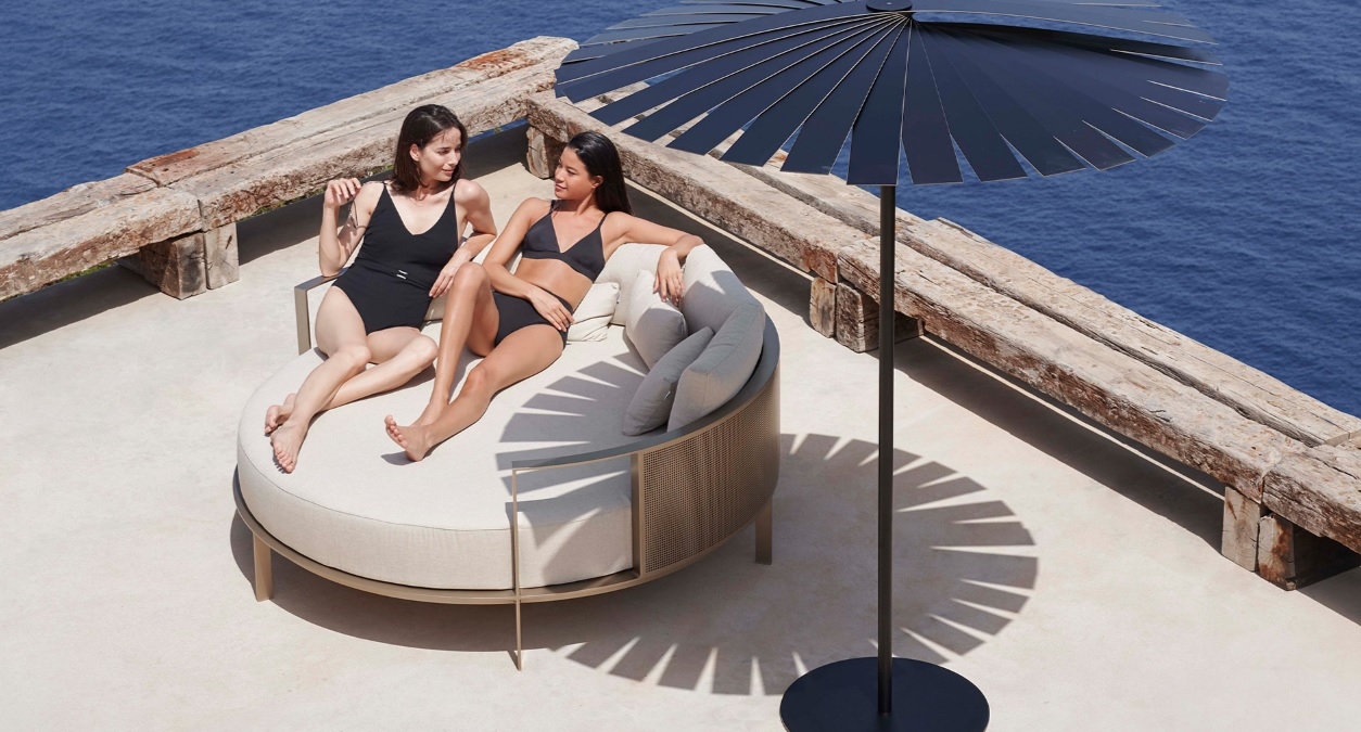 Gold Chill Solanas Round