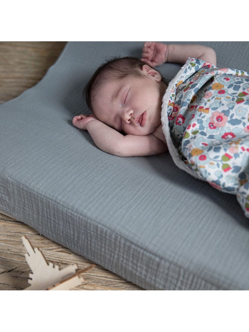 Baby Shower - Liberty Betsy Fleece Blanket